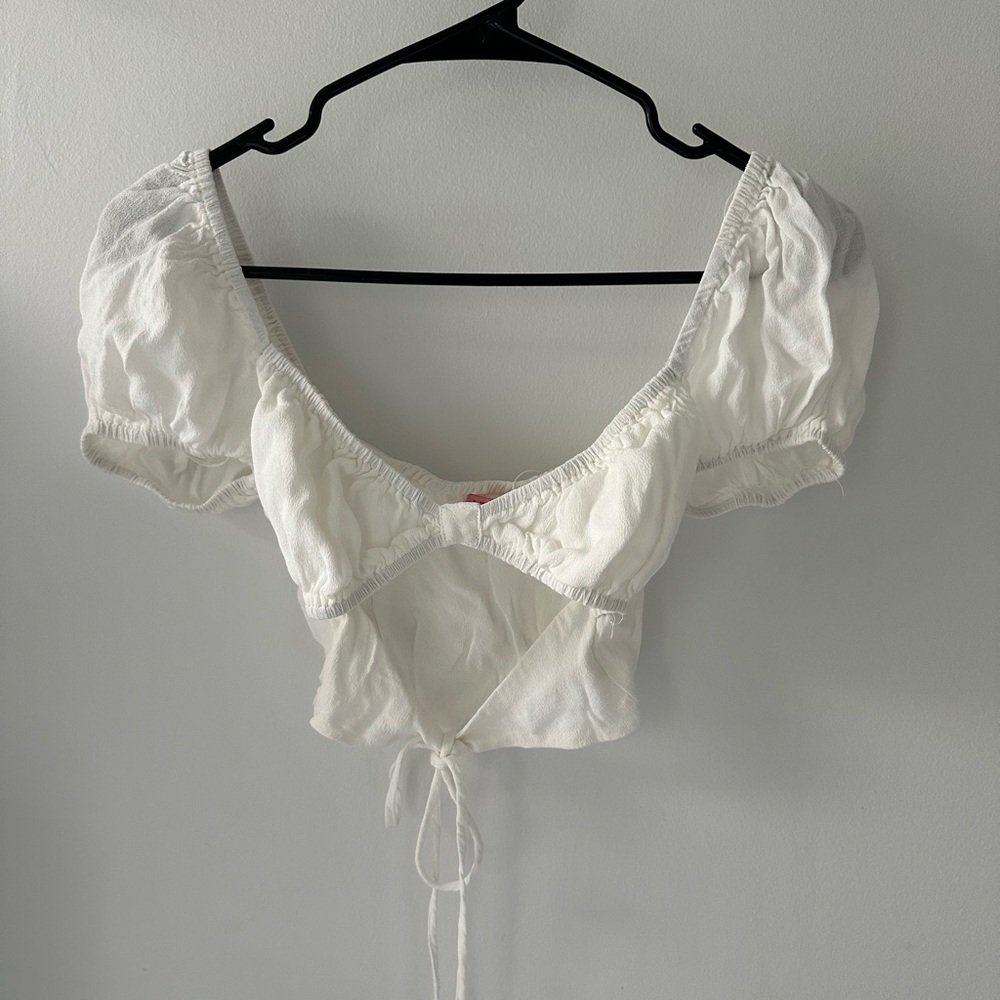 Cute white crop